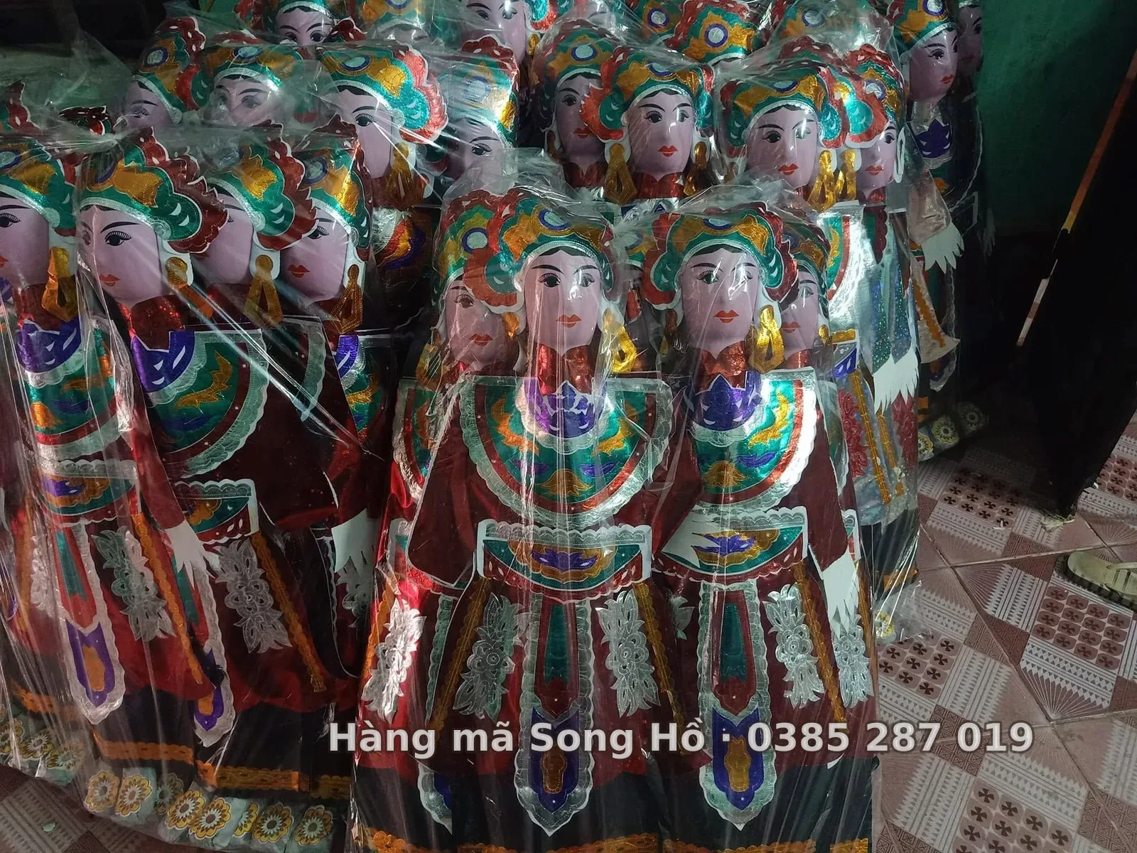 sơn trang đẹp đủ màu