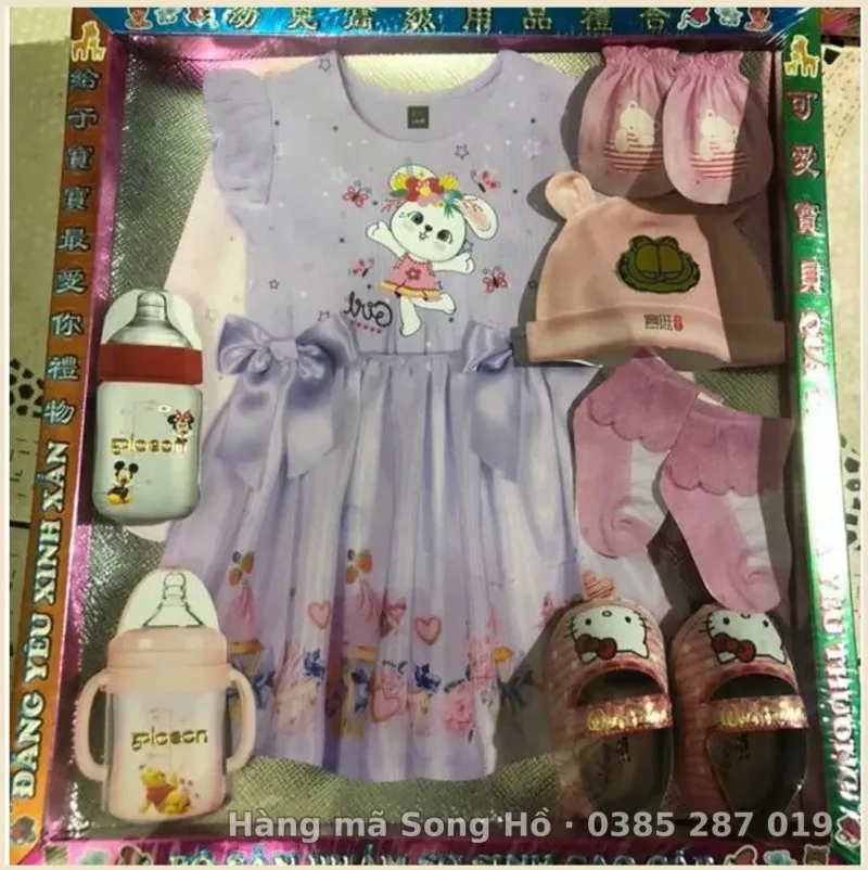 Bộ sơ sinh nữ vàng mã 3d in nổi cao cấp(mầu ngẫu nhiên )