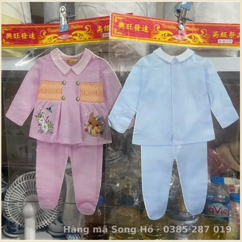 Bộ nỉ bé gái nhỏ tuổi vàng mã 3d cao cấp(mầu ngẫu nhiên)