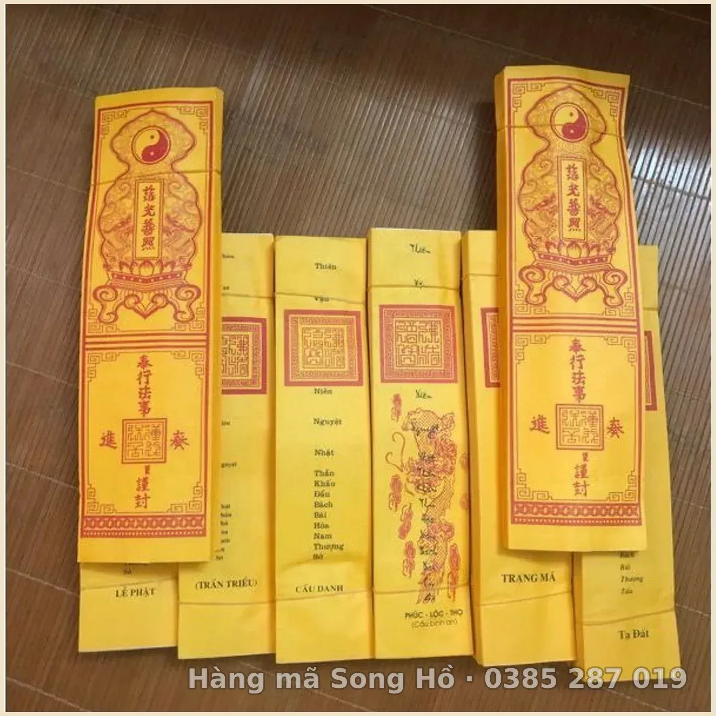 combo 50 sớ cầu lòng vàng + bao (xấp 50 sớ vàng +bao mầu ngẫu nhiên)